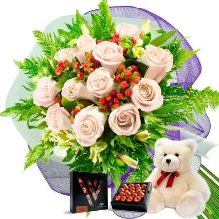 RAMO 12 ROSAS BLANCAS MAS CHOCOLATE GRAGEA VARSOVIENNE Y PELUCHE